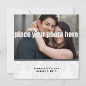 クラシックで黒くか白いですまたは銀製の写真の結婚式の招待 招待状 (裏面)