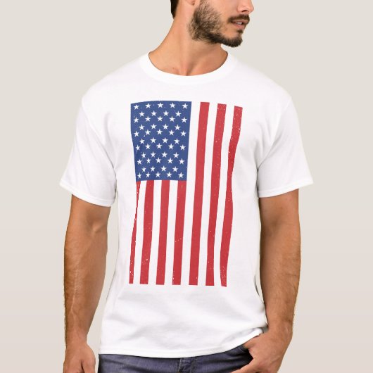 クラシックなびくアメリカ国旗のデザイン Tシャツ (正面)