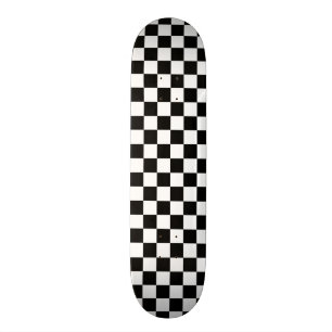 クラシックなチェッカーボードの白黒パターン スケートボード
