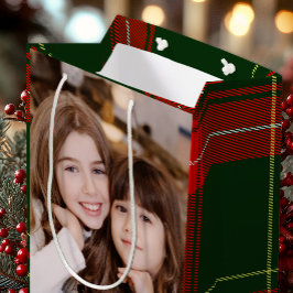 クラシックなチェック柄の2面クリスマス ミディアムペーパーバッグ