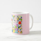 クラシックなパステル調のプリントのマグ コーヒーマグカップ (正面右)