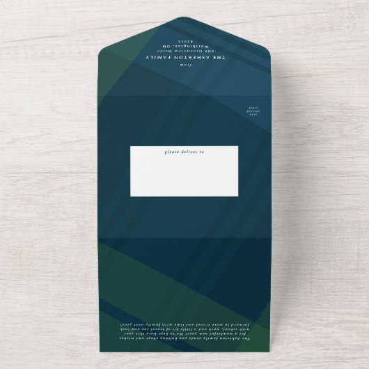 クラシックなホリデープレイドのクリスマス6枚の写真の三つ折りカード オールインワン招待状 (外側)