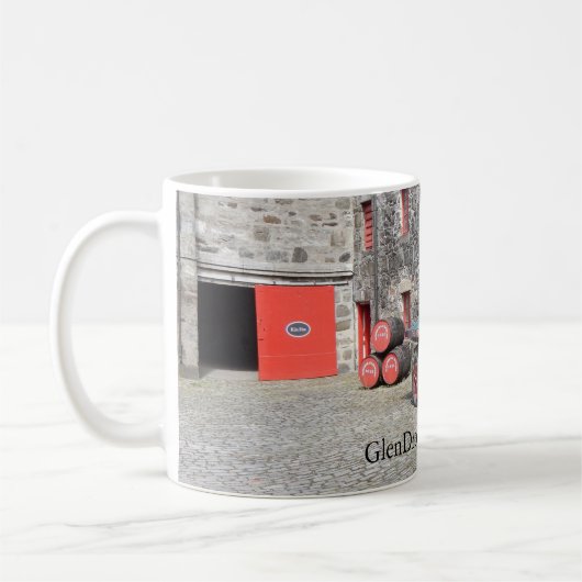 クラシックなマグ- GlenDronachの蒸留酒製造所 コーヒーマグカップ (左)