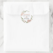 クラシックなラスティックピンクの花のベイビーシャワーのお礼のカード ラウンドシール (バッグ)