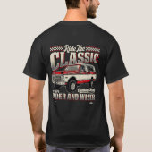 クラシックな四輪駆動トラックに乗りましょう Tシャツ (裏面)