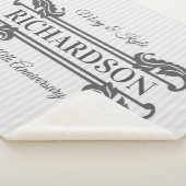 クラシックな灰色のAcanthusの葉のモノグラムのエレガントなストライプ シェルパブランケット (3/4)