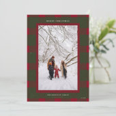クラシックな緑と赤のチェック柄の楽しいクリスマス写真 シーズンカード (スタンド正面)