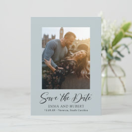 クラシックな落ち着いた青の写真 エレガントな結婚式 セーブザデート
