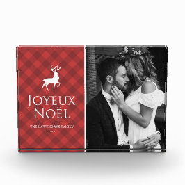 クラシックな赤い格子縞と鹿のイラストがあしらわれた、Joyeux Noël（メリークリスマス）のホリ フォトブロック