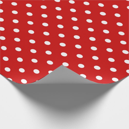 クラシックな赤と白の水玉模様の休日 ラッピングペーパー (角)