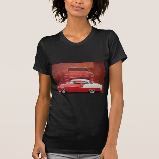 クラシックな車のChevy Bel Airの赤く白いヴィンテージのごまかし Tシャツ (正面)
