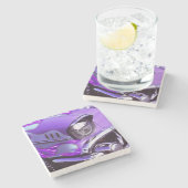 クラシックな車: 燃えるようなフードが付いているシボレー ストーンコースター (横)