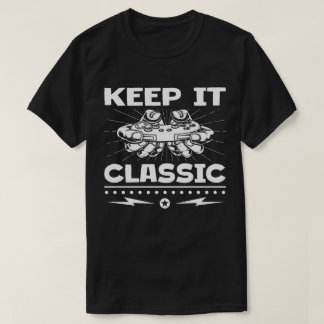 クラシックにこだわり続ける レトロゲーム コントローラー ビデオゲーム Tシャツ