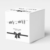 クラシックの白黒結婚式の引き出物ボックス フェイバーボックス (正面サイド)