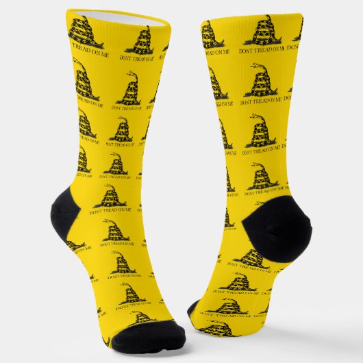 クラシックイエロー ガズデン旗 Don't Tread on Me ソックス (傾斜あり)