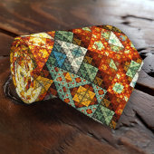 クラシックエジプトパターン（の模様が）あるタイ ネクタイ