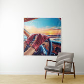 クラシックカーに乗るエレガントな女性 タペストリー (インサイチュ)