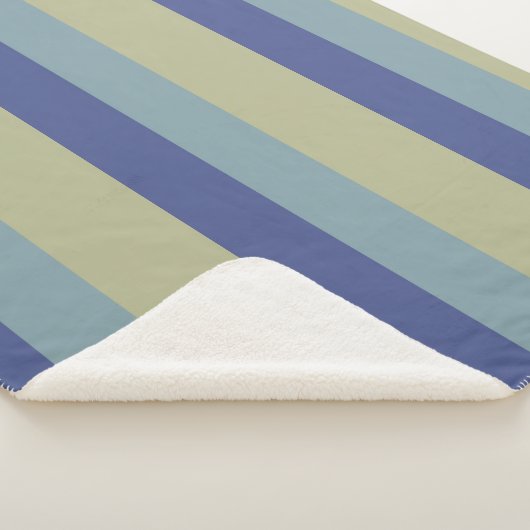 クラシックカーキとツーブルースパタストライプのーン シェルパブランケット (3/4)