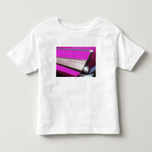 クラシックカー: シボレー・ベルエア トドラーTシャツ