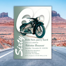クラシックグリーンのバイクでスピードを出す 60歳の誕生日