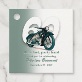 クラシックグリーンバイクでスピードを出す 60歳の誕生日 フェイバータグ