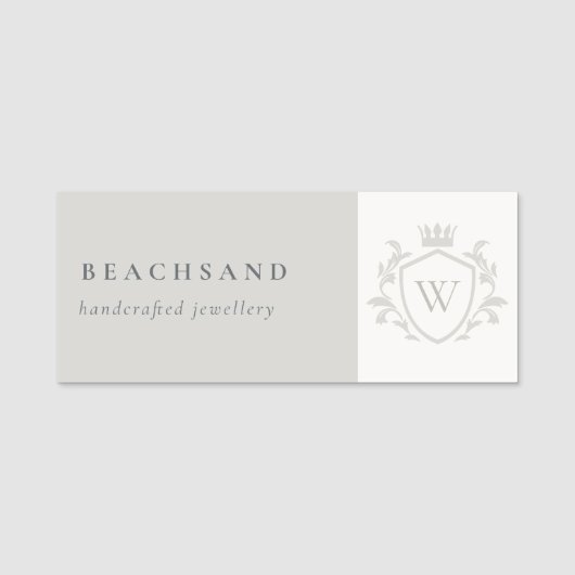 クラシックグレイエレガントモノグラムフローラクラウン 名札 (正面)