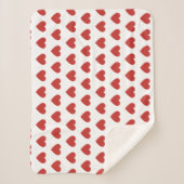 クラシックシック可愛い赤いハート模様オンホワイト シェルパブランケット (正面)
