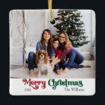 クラシックシンプル セラミックオーナメント<br><div class="desc">今祝シーズンは、ヴィンテージの魅力のtouchを取り入れたユニーククラシックのメリーシンプルクリスマスのセラミックオーナメントの。ミニマルデザインは赤エレガントと緑のカラーパレットを展示し、冬の居心地の良い精神を引き出す。そのモダンとおもしろいの魅力は、言葉と組み合わさ伝統的れ、大胆さと上品さの間に完璧なバランスを作り出す。可愛いよくはしゃぐタイポグラフィはファンシーレタリングスタイルでミニマルのtouchを追加しゃれているする。共有この幸せとオーナメントで休日の喜びと幸スタイリッシュせ！</div>