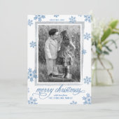 クラシックスノーフレークファミリークリスマスフォトカード シーズンカード (スタンド正面)