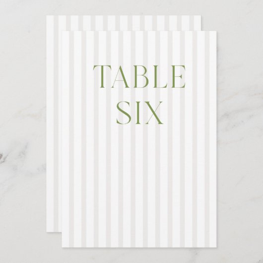 クラシックセージグリーンとベージュ結婚のテーブル番号 招待状 (正面/裏面)