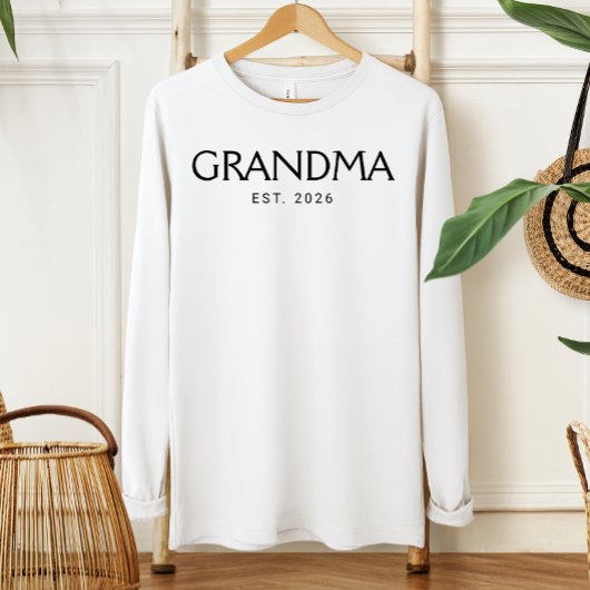 クラシックタイポグラフィーでおばあちゃんを設立記念日でお祝い Tシャツ