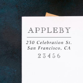 クラシックタイポグラフィ |家族の名前と差出人住所 セルフインキングスタンプ