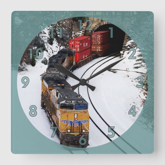 クラシックディーゼルエンジン スクエア壁時計 (正面)