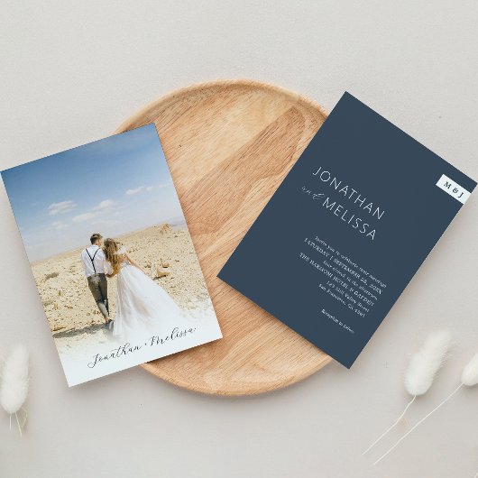 クラシックネイビフォーマルーブルーモノグラムのスクリプ結婚ト 招待状