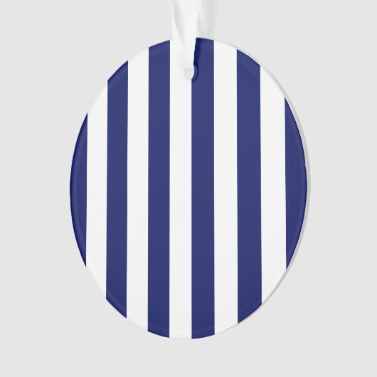 クラシックネイビーブルーとホワイトのストライプパターン オーナメント (正面)