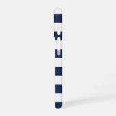 クラシックネイビー&ホワストライプイトパーソナライズされた iPhone 16ケース (左側面)