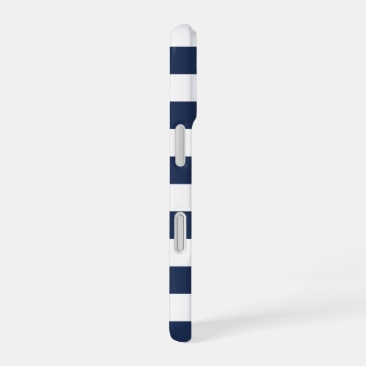 クラシックネイビー&ホワストライプイトパーソナライズされた iPhone 16ケース (右側面)