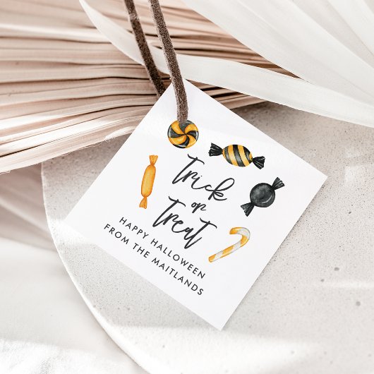 クラシックハロウィーンキャンディトリックまたはトリート フェイバータグ