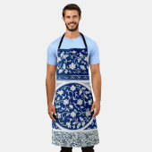 クラシックフローラオーナメントプリント エプロン (着用した状態)