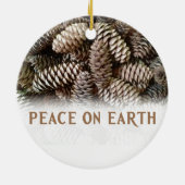 クラシックホリデーパインコーンピースオンアースセラミックO セラミックオーナメント (裏面)