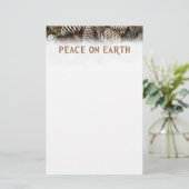 クラシックホリデーパインコーンピースオンアース 便箋 (スタンド正面)