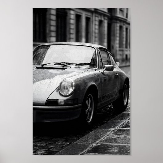 クラシックポルシェ911の雨の街 ポスター (正面)