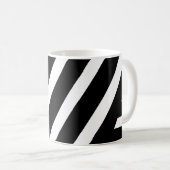 クラシックマグの白と黒のストライプ コーヒーマグカップ (正面右)
