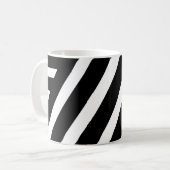 クラシックマグの白と黒のストライプ コーヒーマグカップ (正面左)