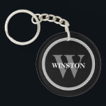 クラシックモノグラパーソナライズされたム：黒、白、G キーホルダー<br><div class="desc">当社の「クラシックMonogram」キーチェーンを導入 – エレガンスと機能性の完璧なブレンド。この洗練されたアクセサリーは、パーソナルtouchとクラシックスタイルを鑑賞する人のために設計されている。そのエレガント黒、白、灰色の配色は、あらゆる鍵を補完する時代を超えた洗練さを醸し出している。このキーチェーンをモノグラムでパーソナライズユニークし、それを明確に作る特注エレメントを追加する。このカスタマイズは、あなたのイニシャルであるか、文字の特別な組み合わせであるかに関係なく、キーチェーンを、あなたの個人的なスタイルを反映する文の部分に変換する。耐久性を念頭に置いて作られた「モノグラム」クラシックキーチェーンは、外観を維持しながら日々の厳しい使用に耐えるように設計さスタイリッシュれ、頑丈でエレガントある。そのクラシックカラーパレットは汎用性を維持し、任意の味や大事な行事に適している。思慮深い贈り物として、または個人的な購入として理想的な、このキーチェーンは実用的でシックなアクセサリーである。鍵を整理し保て手元に置き、個性を見せながらクラシックデザインにしゃれている最適。洗練とパーソナクラシックライゼーションを融合した「モノグラム」キ運ーチェインを選びて、どこでもエレガンスを楽しむことができる。</div>