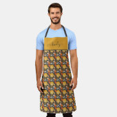 クラシックレトロの花模様 エプロン (着用した状態)