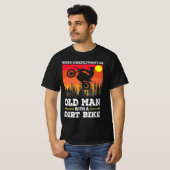 クラシックヴィンテージクールレトロモトクロスダートバイク Tシャツ (正面フル)