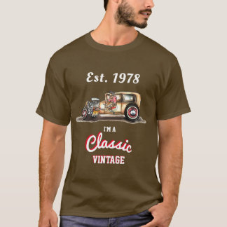 クラシックヴィンテージ車改造誕生日年EST Tシャツ
