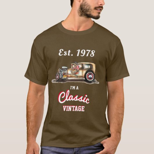 クラシックヴィンテージ車改造誕生日年EST Tシャツ (正面)