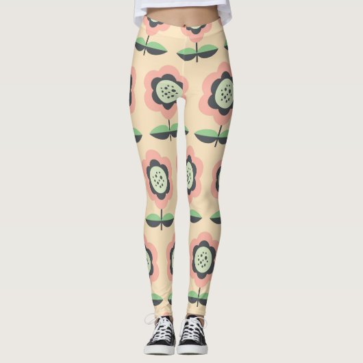 クラシックヴィンテージ:フローラシームレスデザイン レギンス (正面)